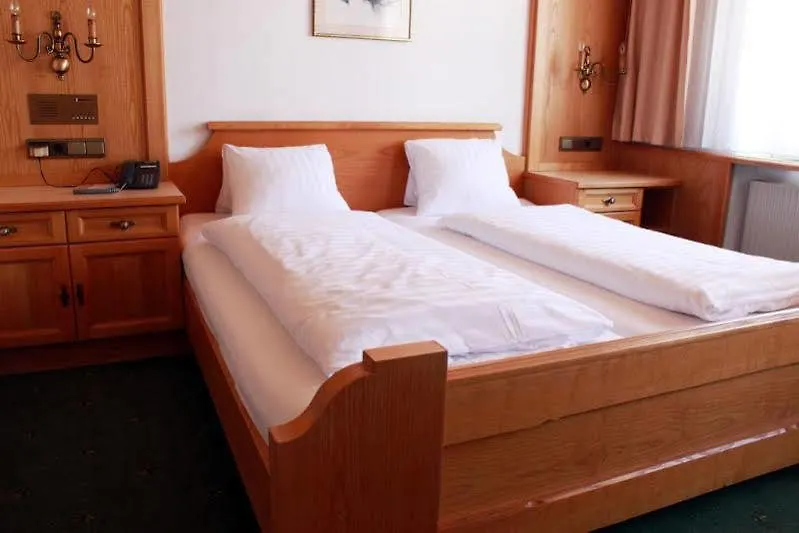 Hotel Altpradl Innsbruck Austria